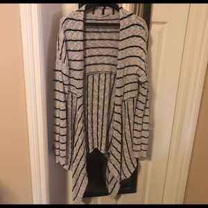 Ricki’s striped long draped cardigan